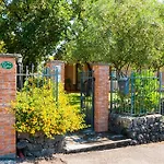 Bed & Breakfast Poggiofelice 3*