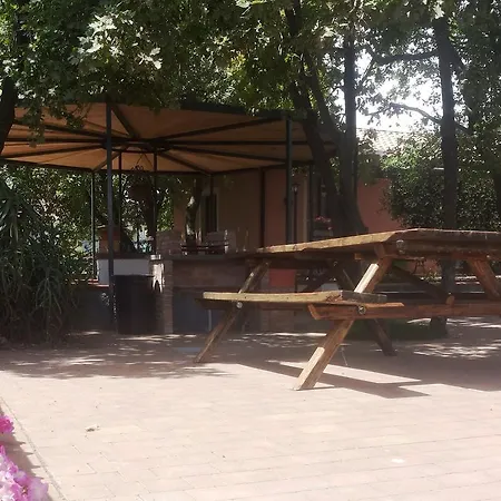 Couette-café Poggiofelice 3*